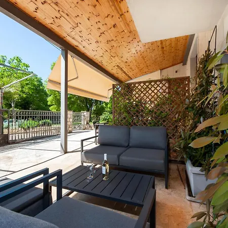 Holiday Home Istarska Rovinj Exterior photo